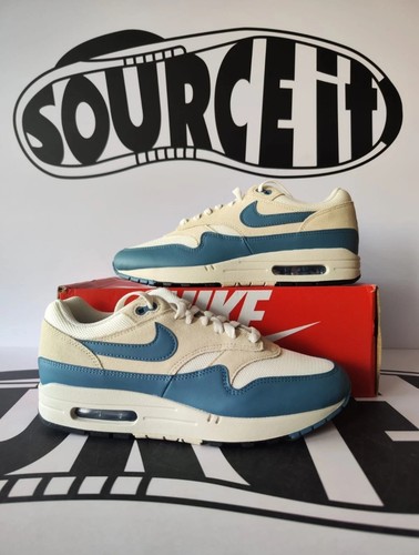 Nike air max - max, essential